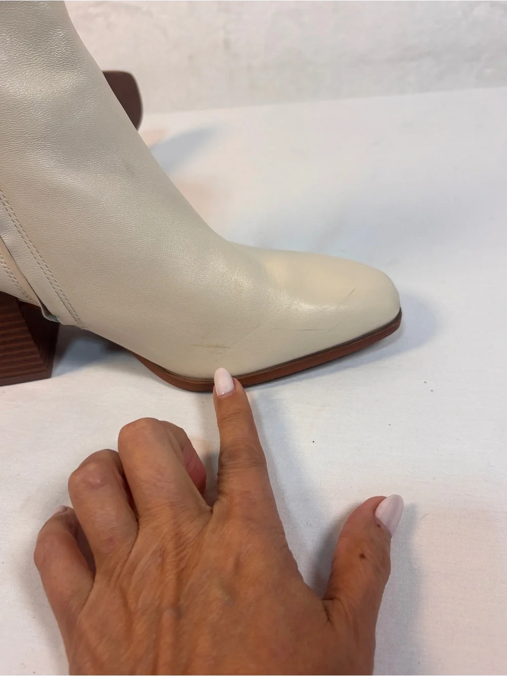 Sam Edelman Cari Ivory Leather Square Toe Block Heel Ankle Boots Sz 10